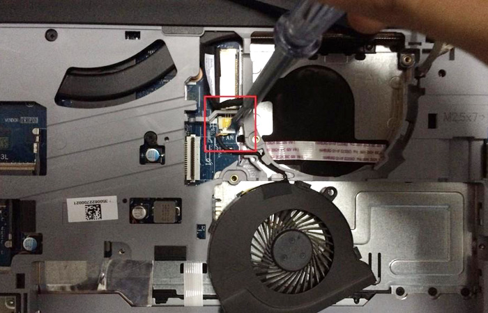 How to clean the power supply fan